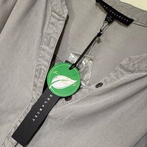 Jane and Delaney NWT PLUS SIZE lyocell popover tunic top GRAY roll tab sleeves